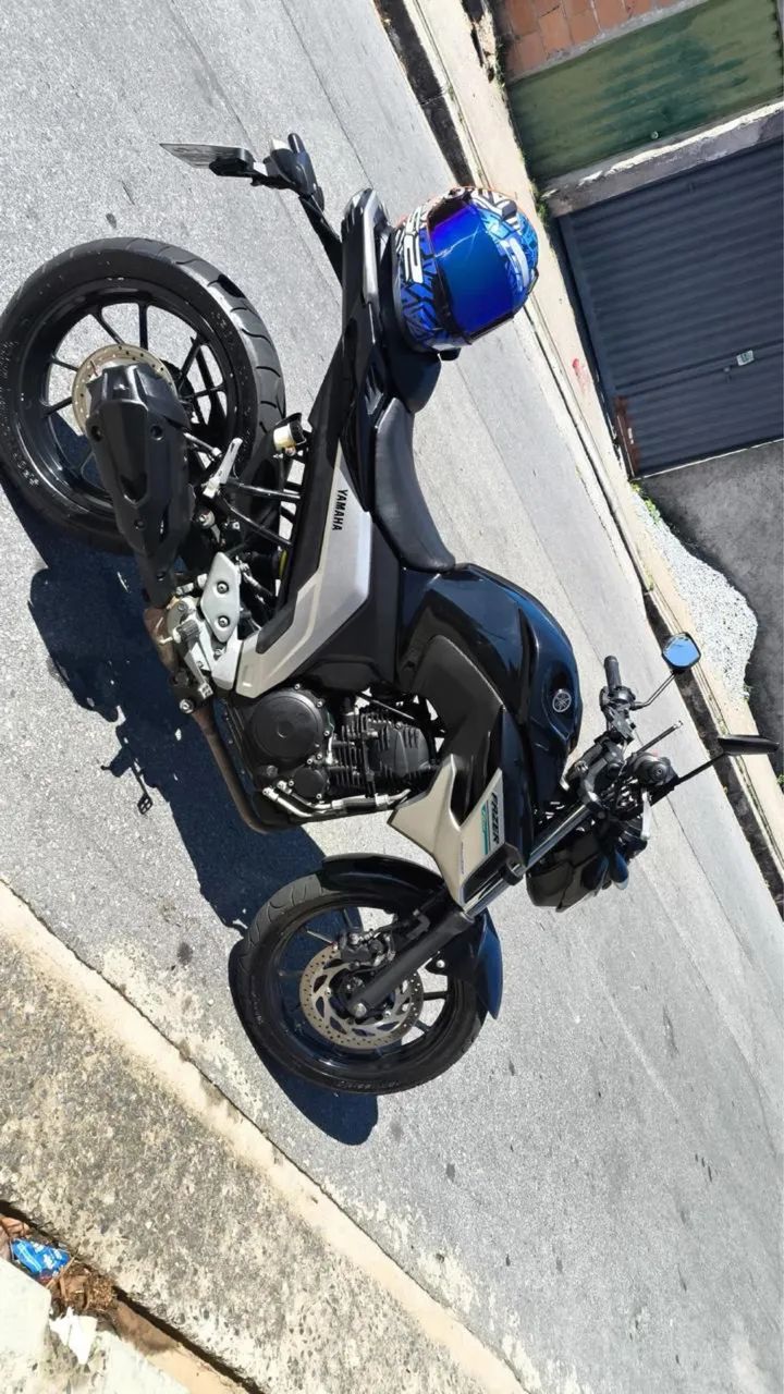 Fazer 250 - Foto 2
