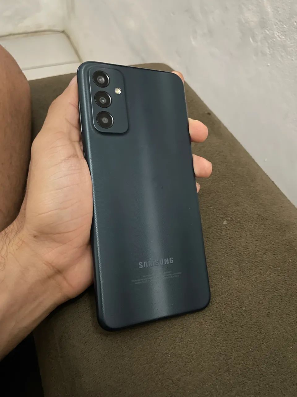 celular bem conservado pra vender logo - Foto 2