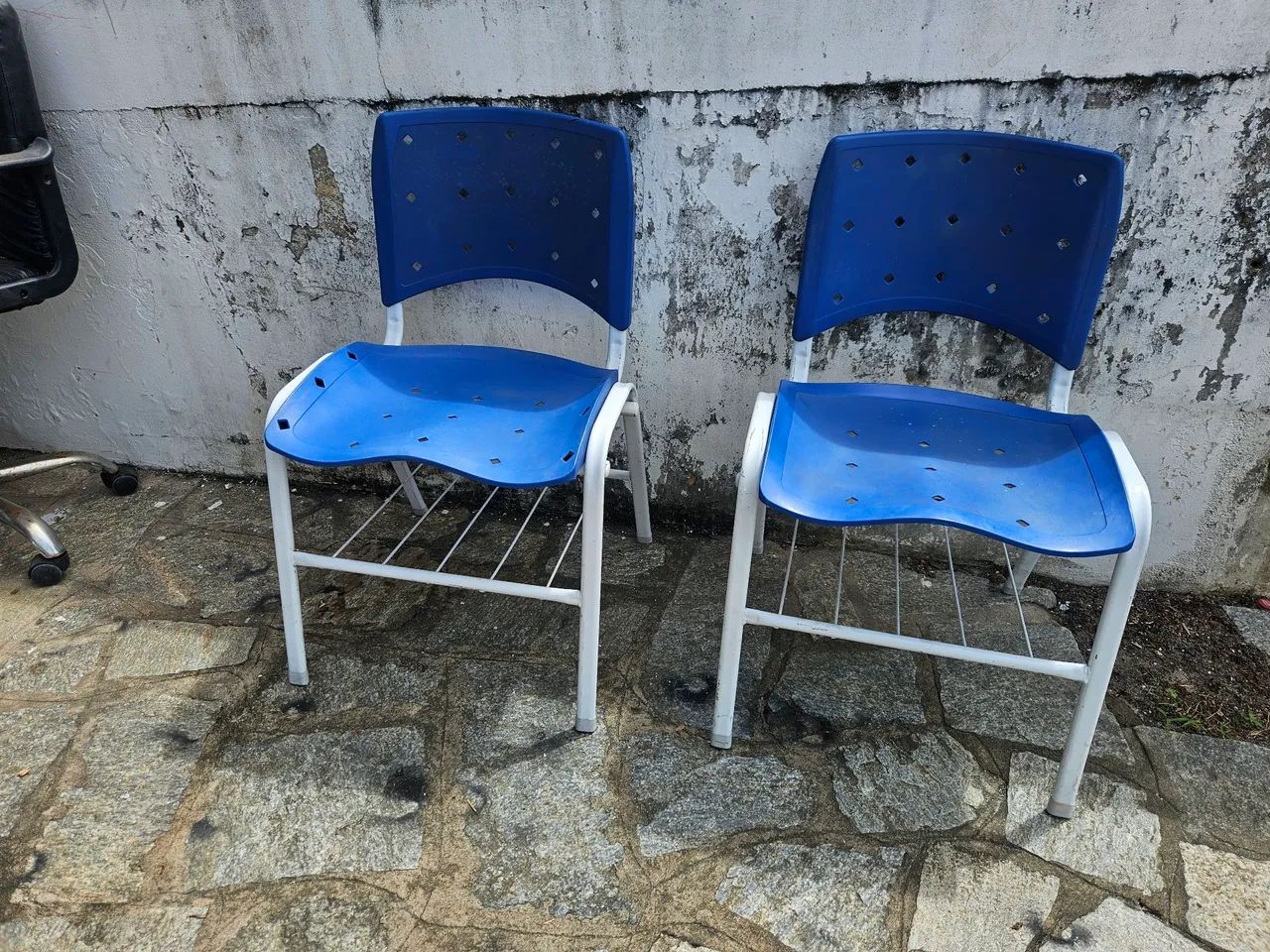 Cadeira fixa em polipropileno  - Foto 5