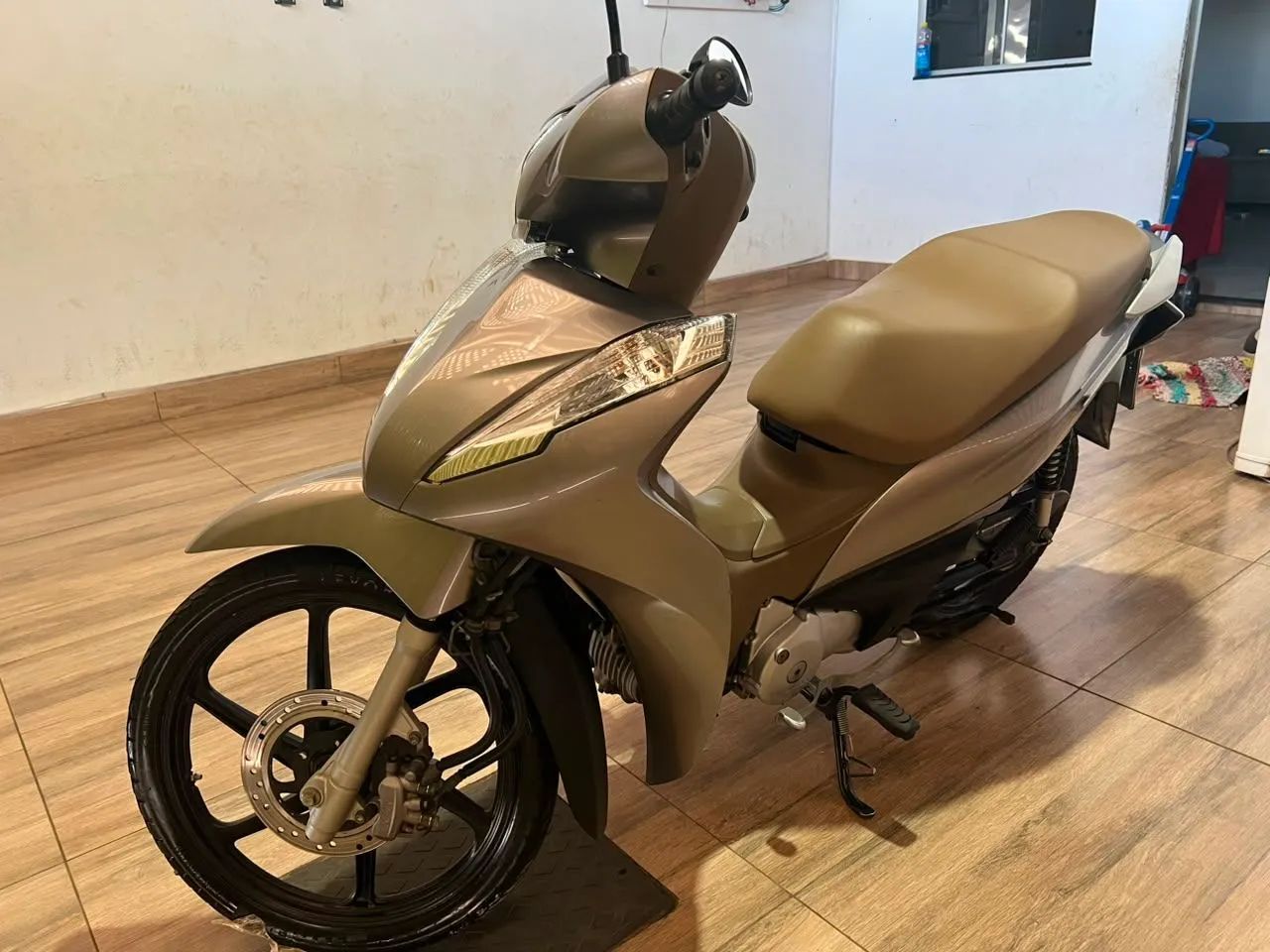 BIS 125 - Foto 2