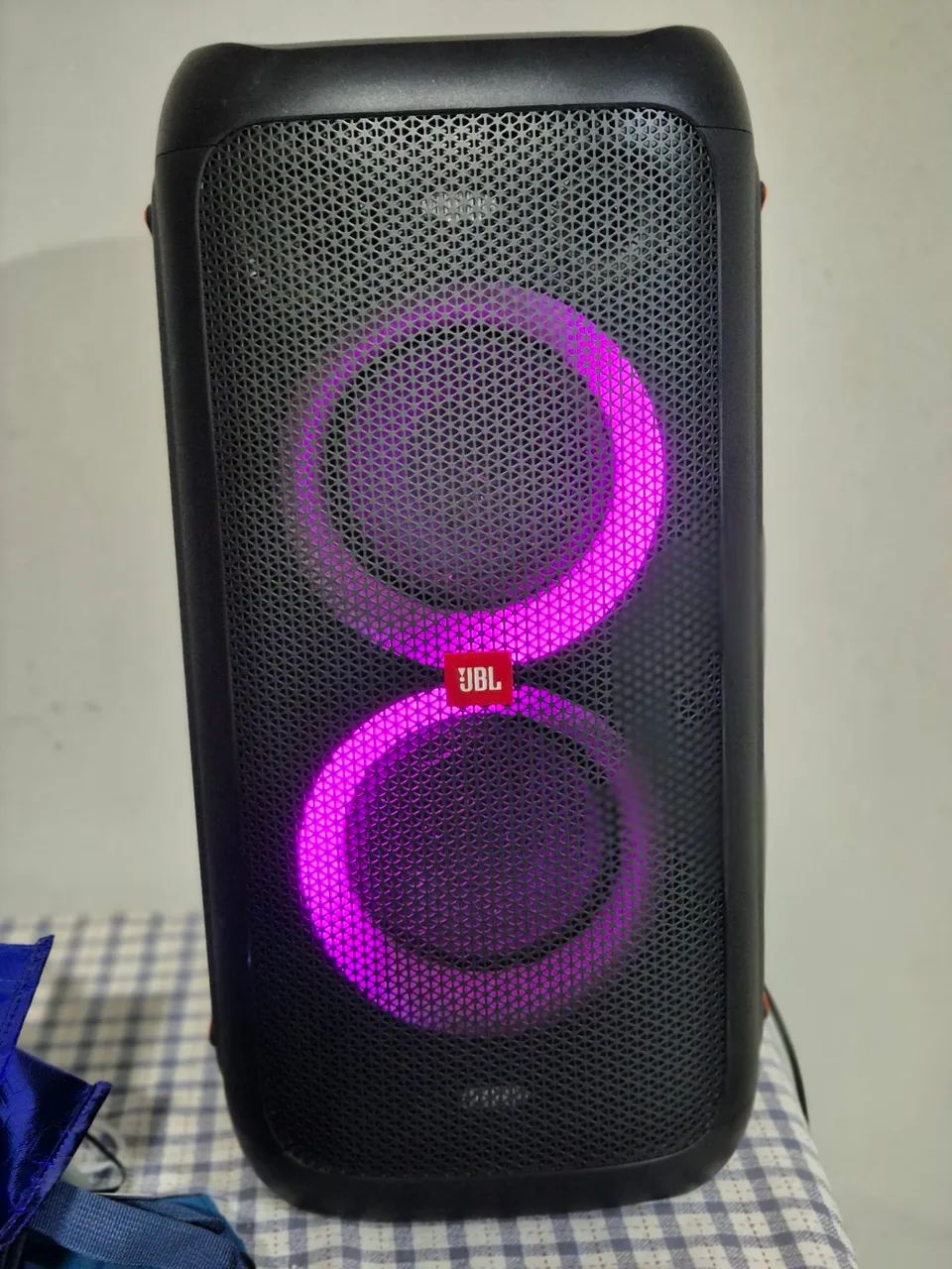 JBL Partybox 100 