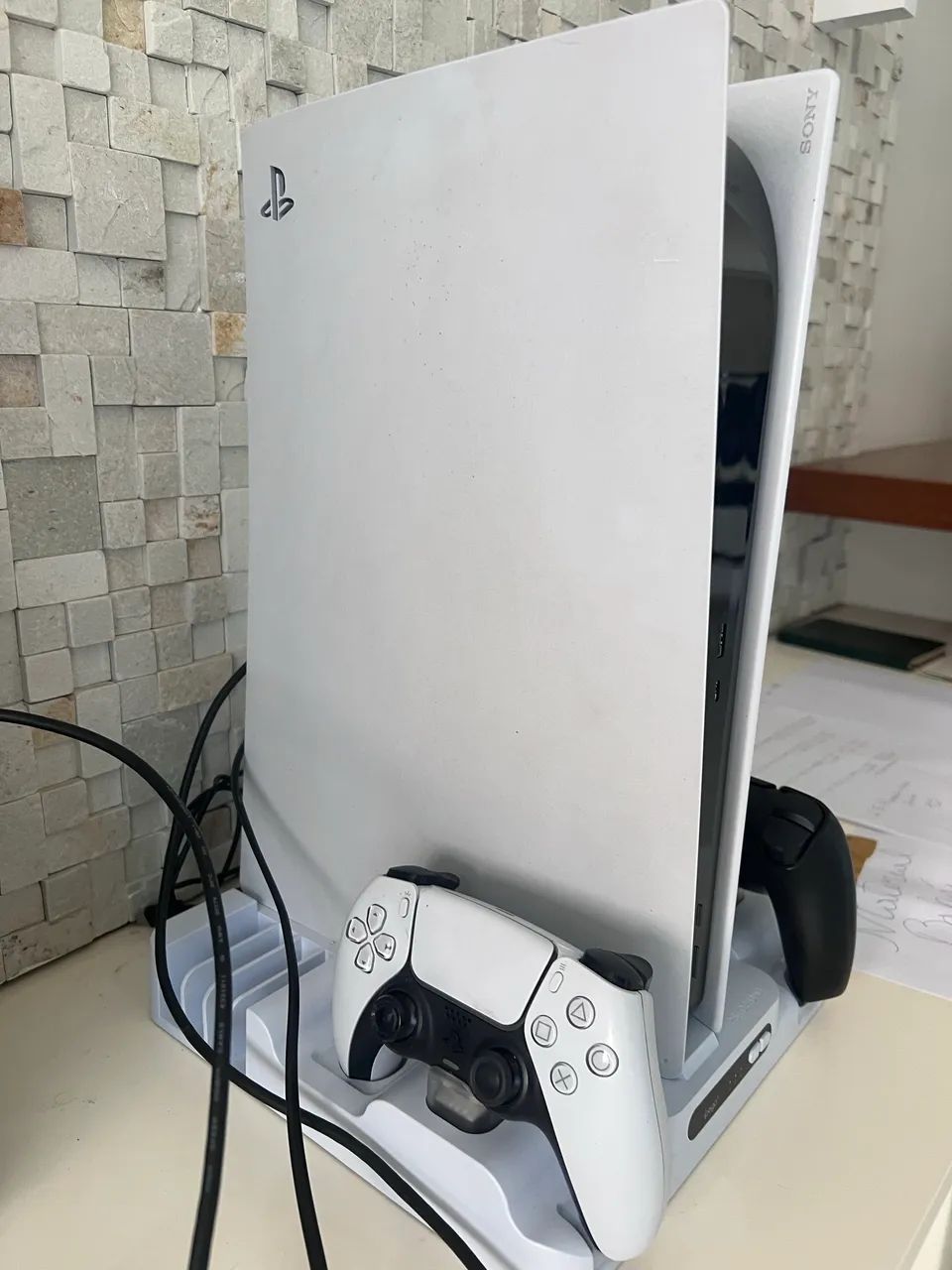 PS5 Completo (2 Controles + 84 jogos  + Caixa e Base com cooler )  - Foto 4