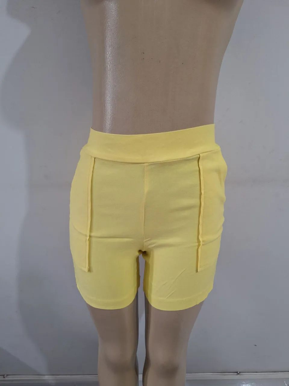 Short feminino amarelo  - Foto 2