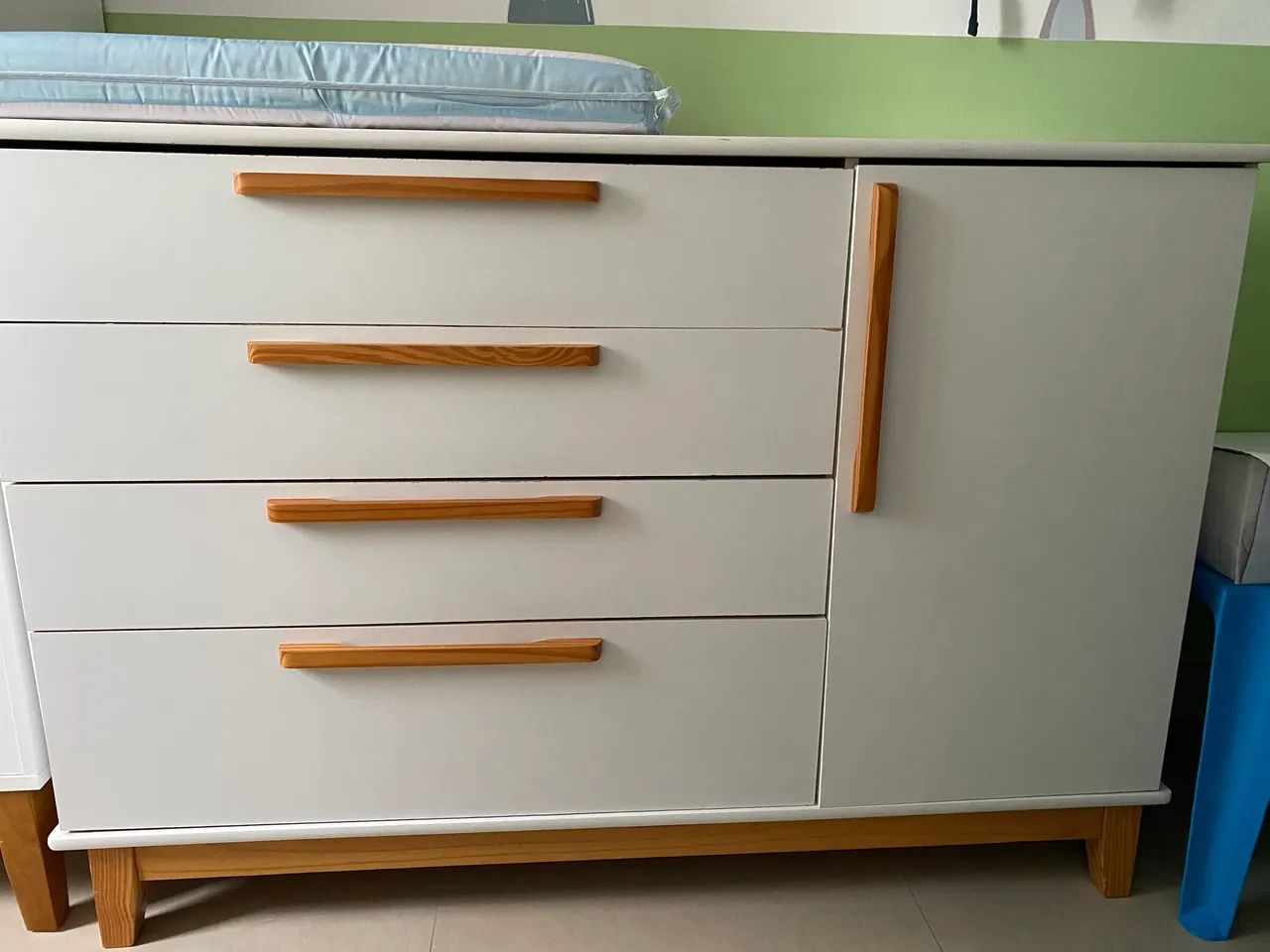 Cômoda Infantil com 1,35m
