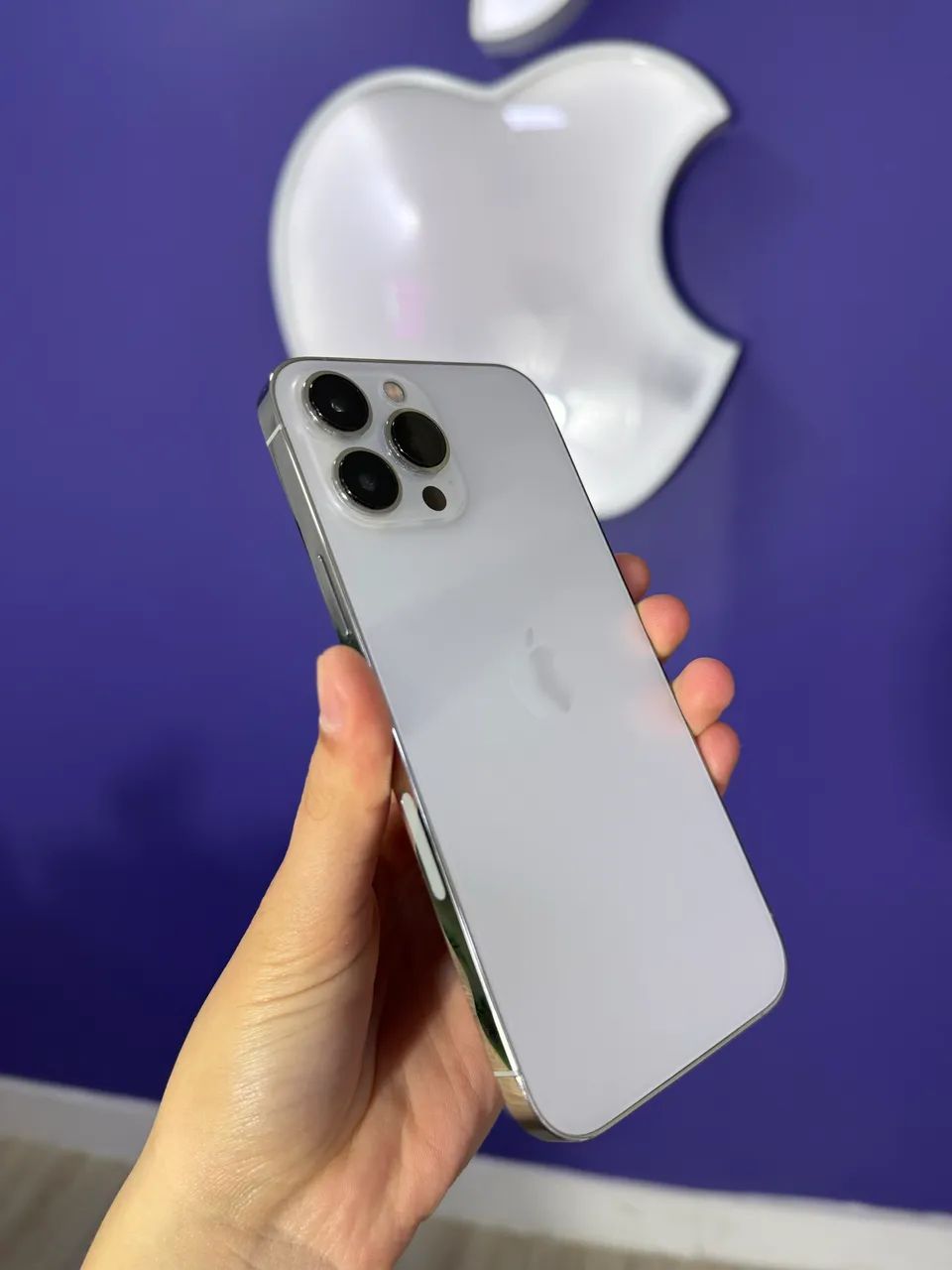 iPhone 13 Pro Max Silver 256GB Bateria 100% - Seminovo ( 6 meses