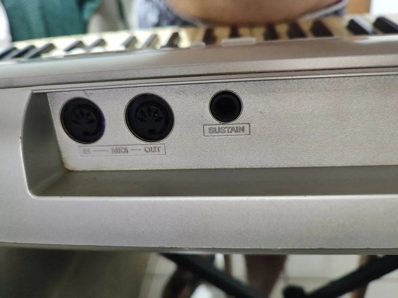 Yamaha PSR E303 Troco  - Foto 3