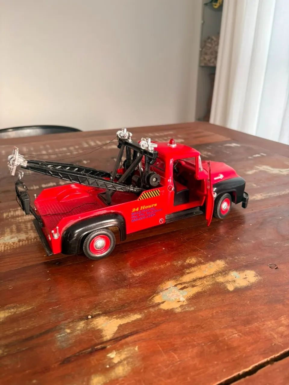 1953 Ford F-100 Tow Truck ミニカー Chevrolet pick up 1953 Miniatura 1:18 / Ford F-100 Tow Truck 1956