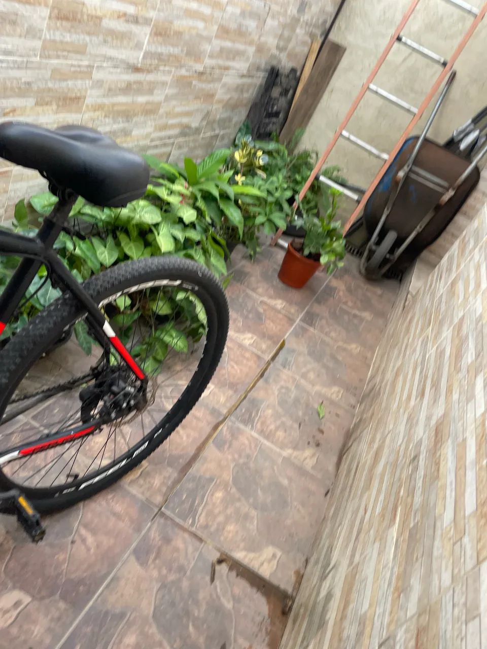 Bicicleta freio a disco + suporte para duas bikes  - Foto 2