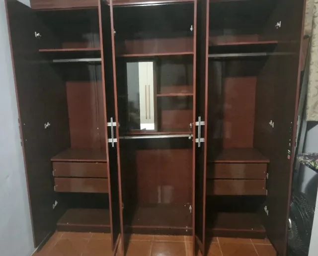 Guarda roupa casal 