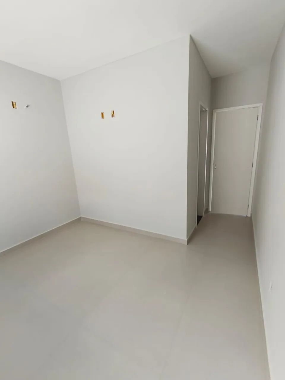 Vendo casa de 3/4 sendo uma suíte no sim  - Foto 3