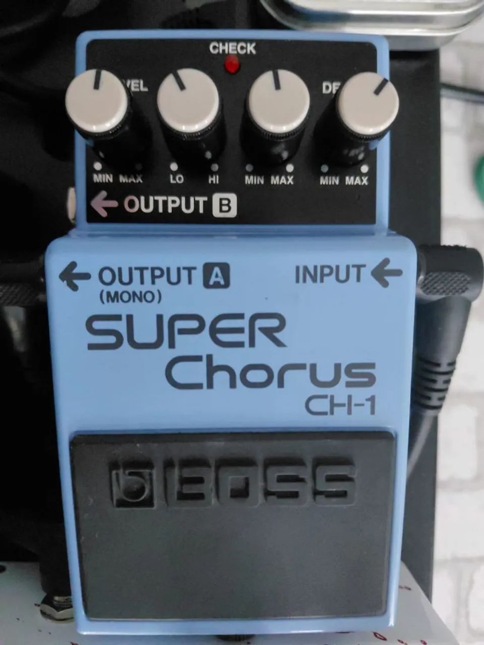 Boss CH-1 chorus