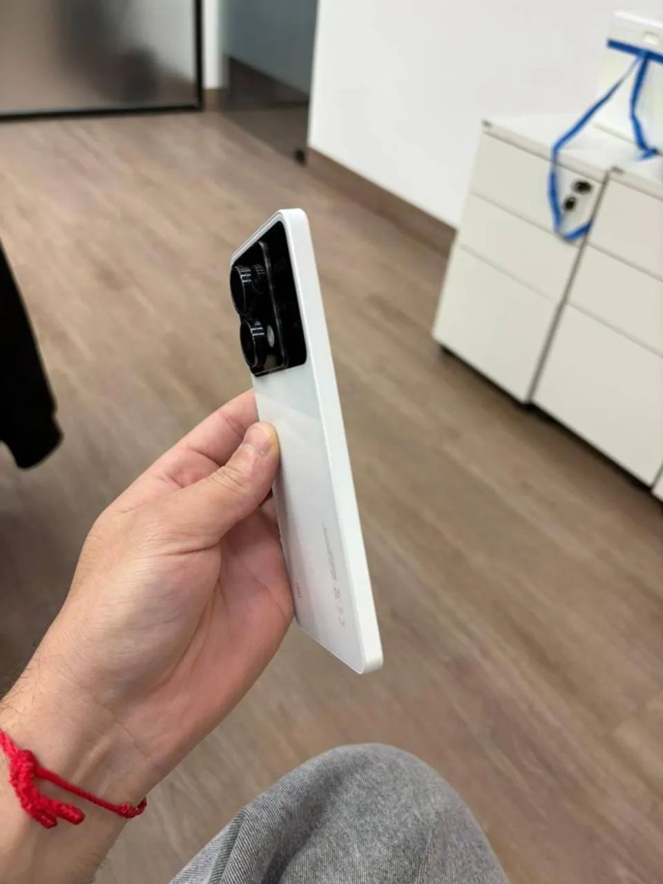 POCO X6 5G 256GB MUITO CONSERVADO COM CAIXA - Foto 4
