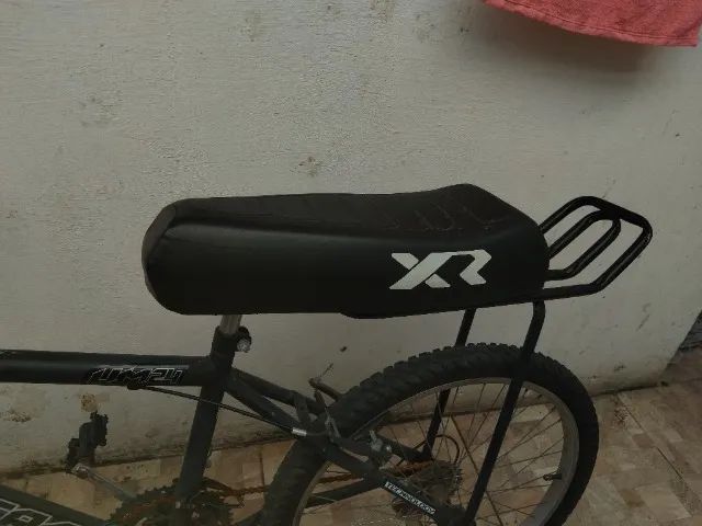 Bicicleta com banco xr para grau em bom estado  - Foto 4