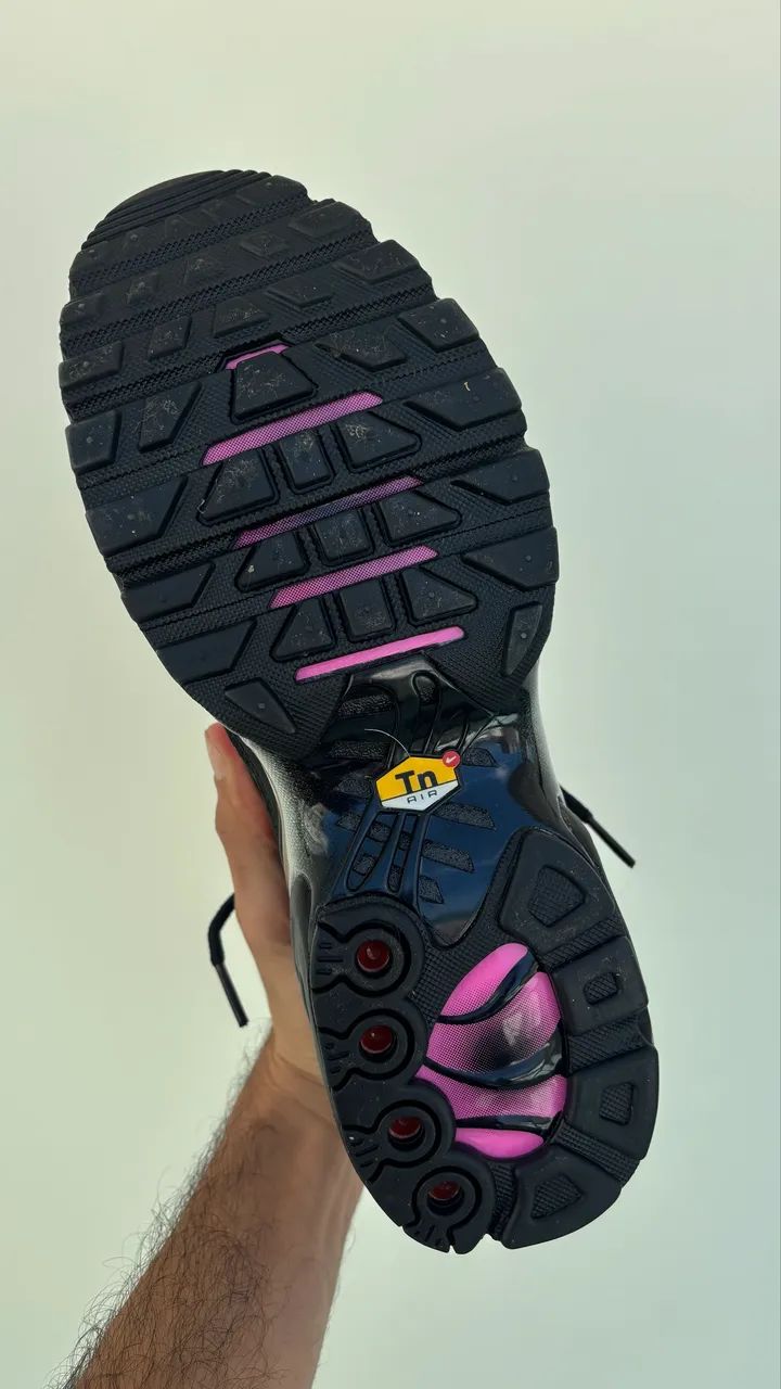 Nike Air Max Plus TN Rosa/Preto - Foto 4