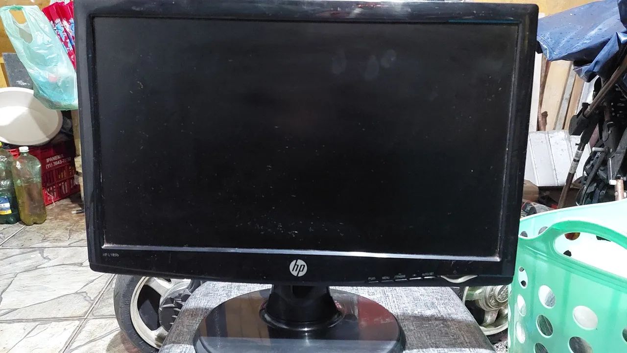 Monitor LG 18 polegadas 