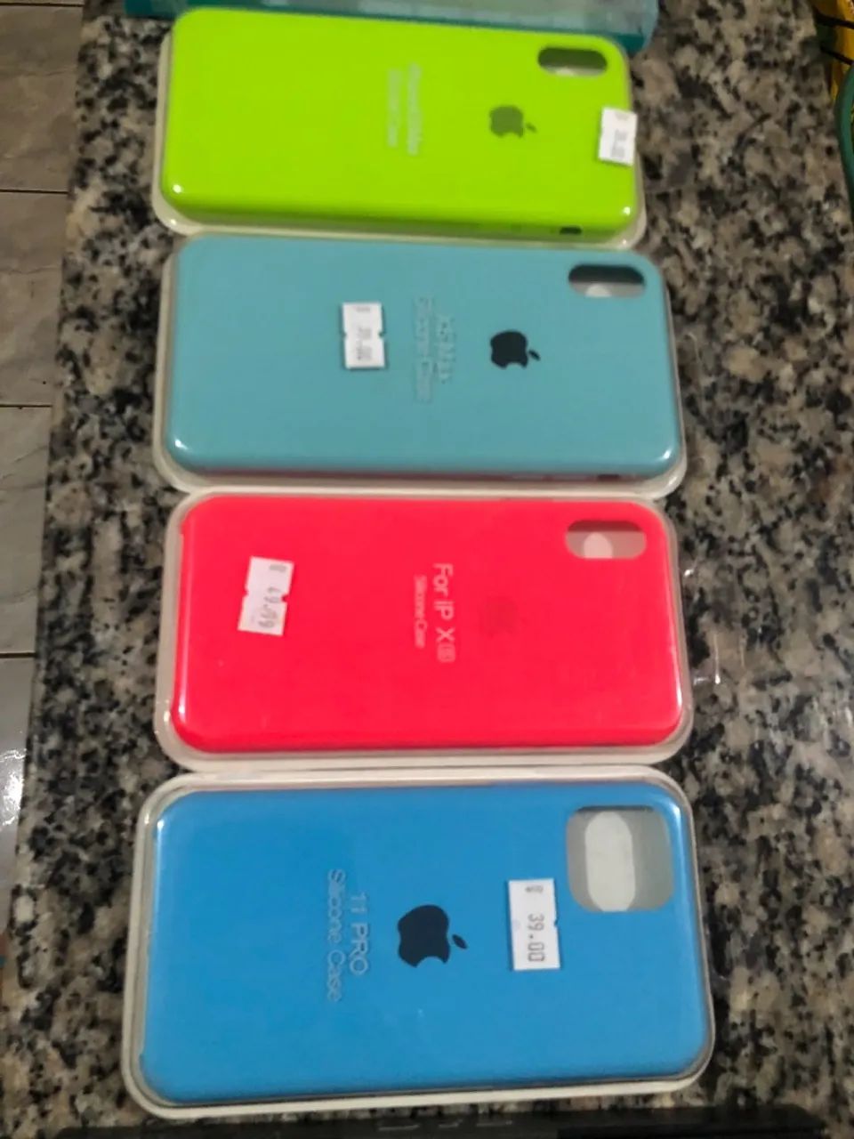 Lote de Capas de IPhone  - Foto 2