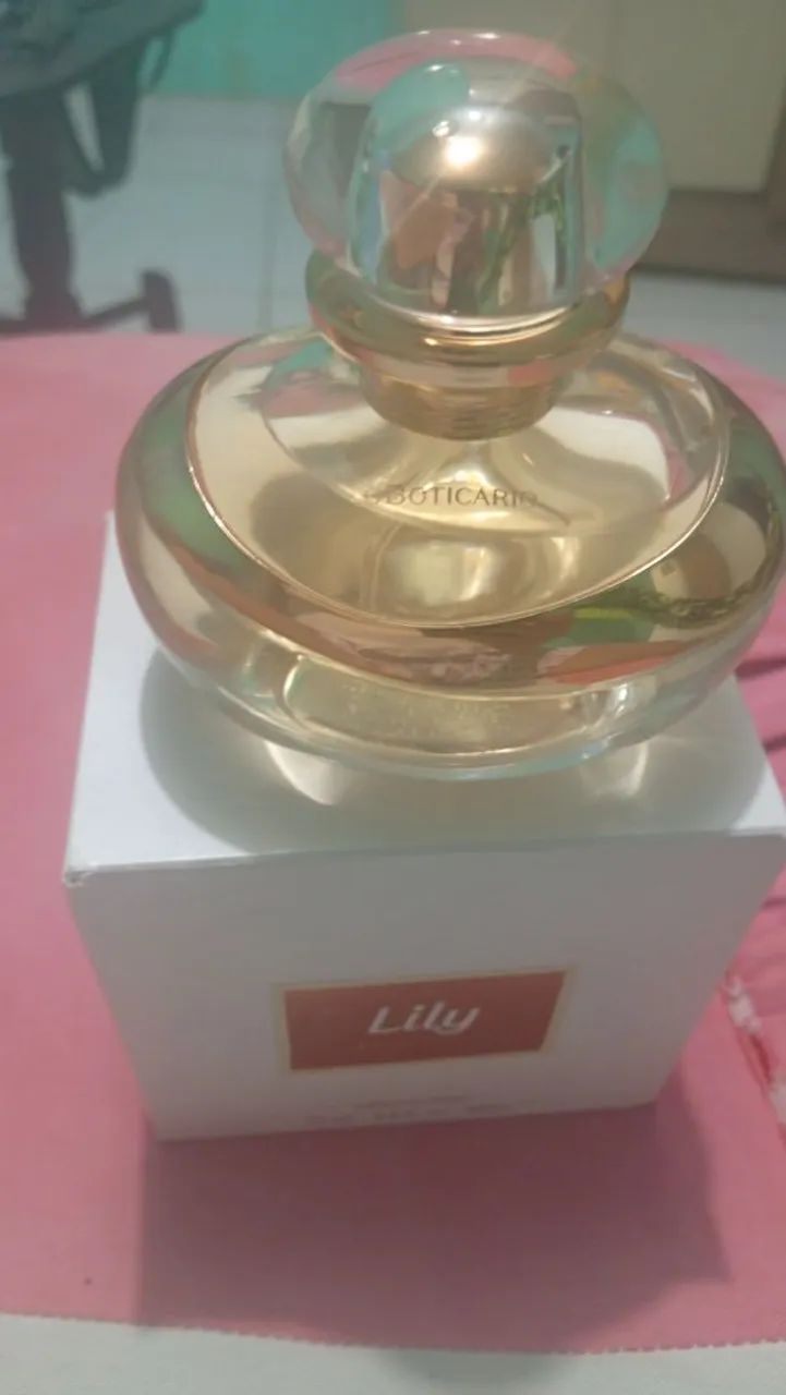 vendo este perfume lilly