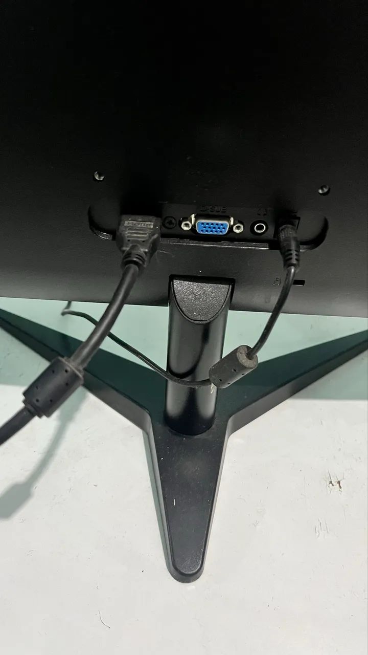 Monitor AOC 24? - Foto 3