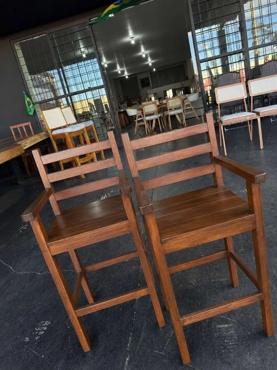cadeira de alimentação madeira maciça   - Foto 2
