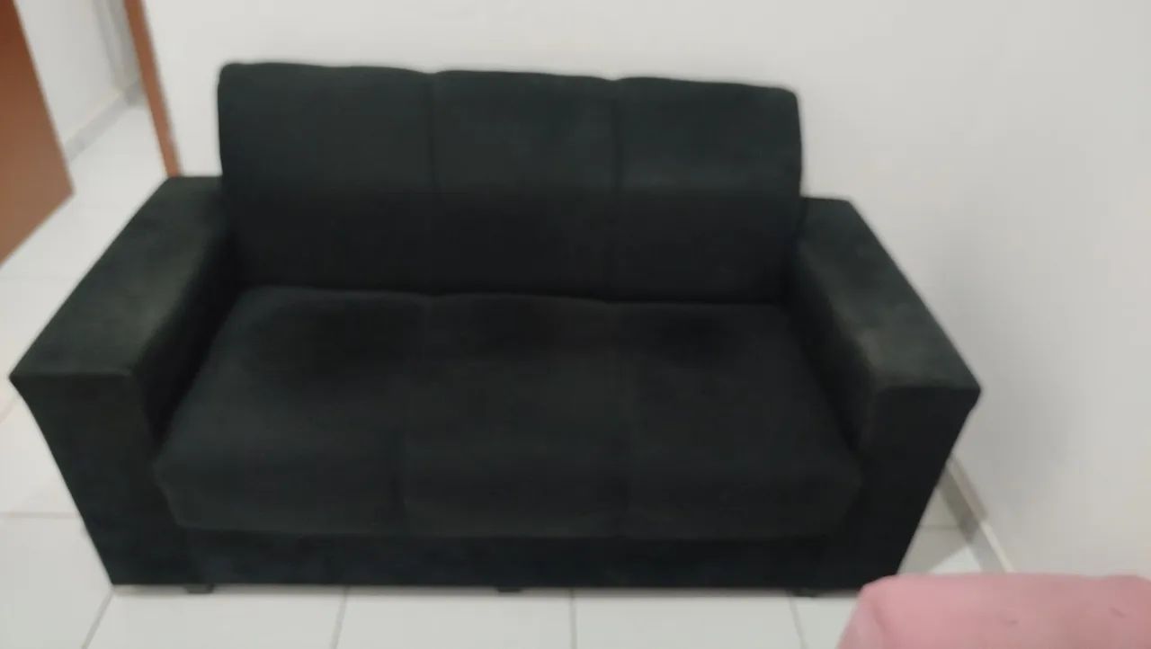 Sofá 3 lugares semi novo com 3 mês de uso ZAP *46