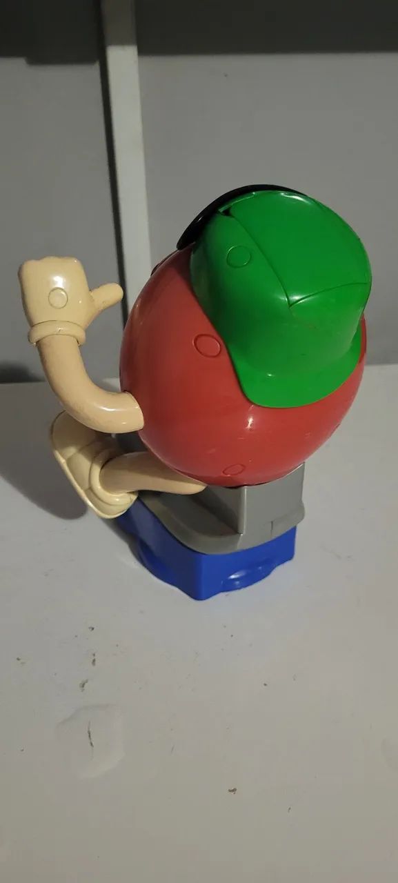 Boneco M&MS jet-ski dispenser de bombons baleiro mms - Foto 2