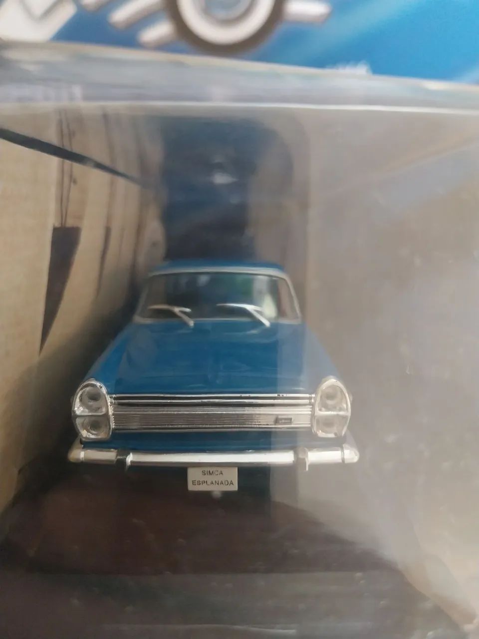 Miniatura do Simca Esplanada (1966) escala 1/43 novo lacrado no blister  R$ 100 reais  - Foto 3