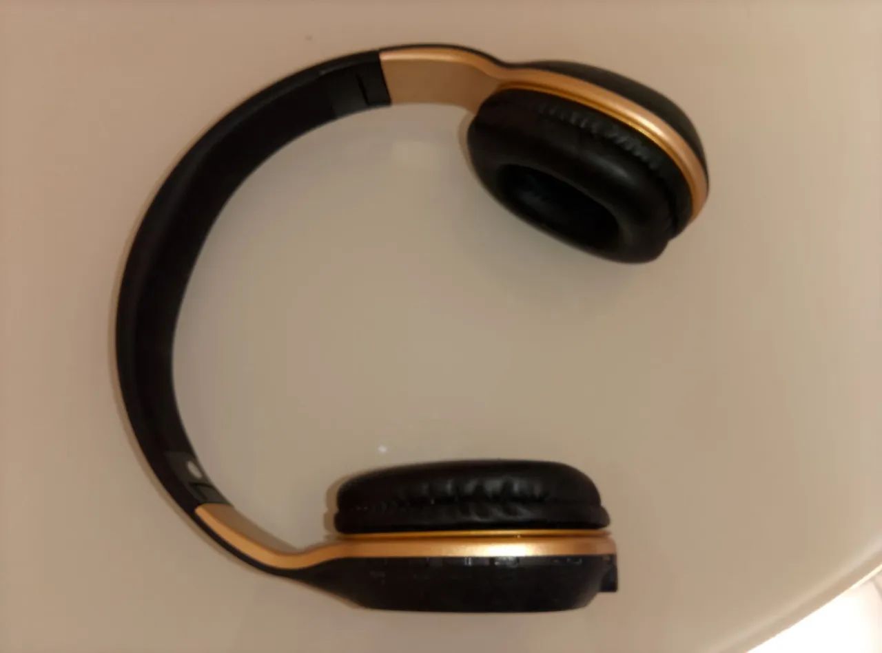 Fone de ouvido Bluetooth JBL Wireless (Preto e Dourado) - Foto 3