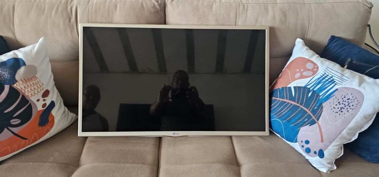 Smart TV LG 32 Branca