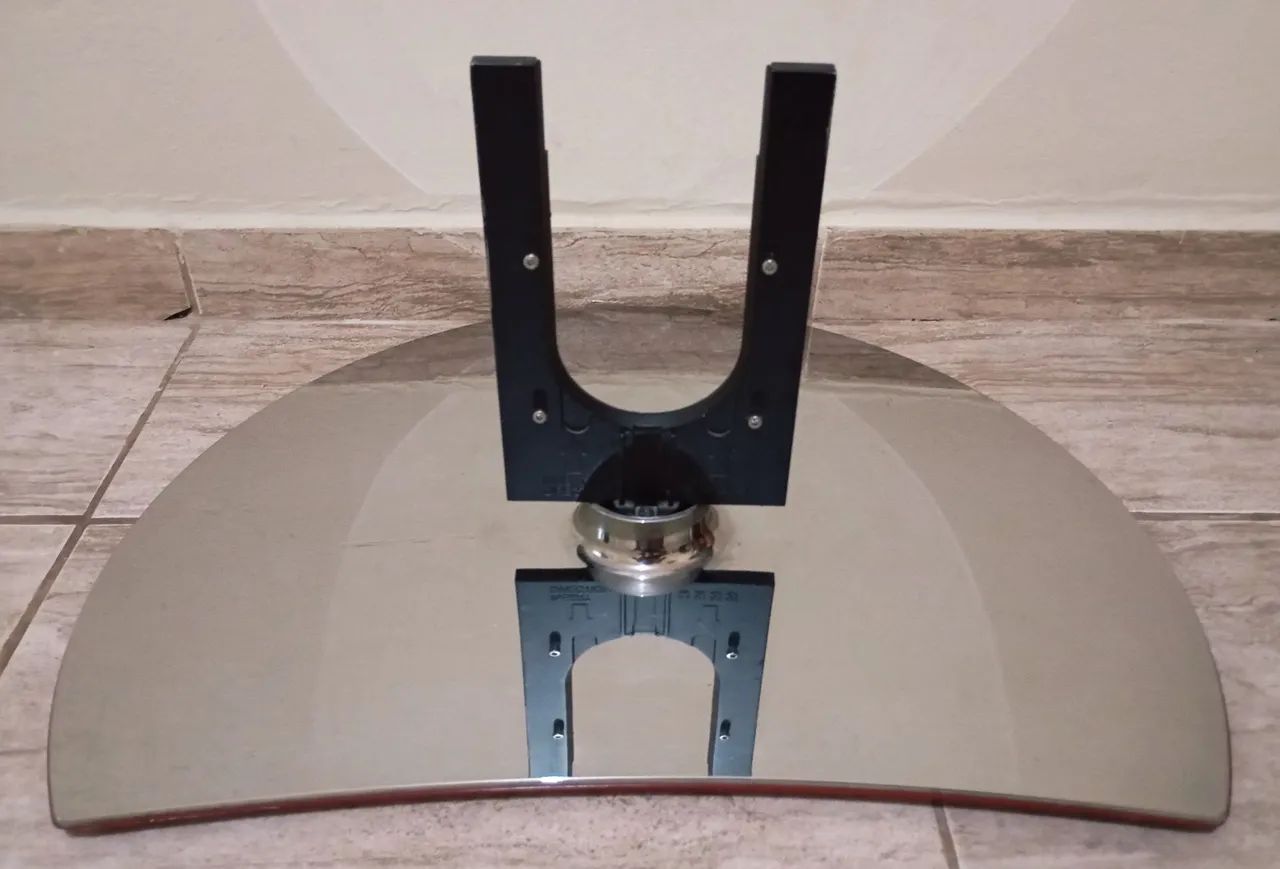 Base Pedestal De Mesa Para Tvs LCD Marca LG - Original - Foto 3
