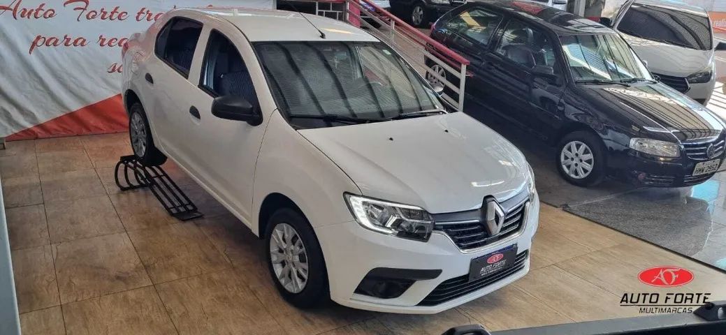 Renault Logan 2023