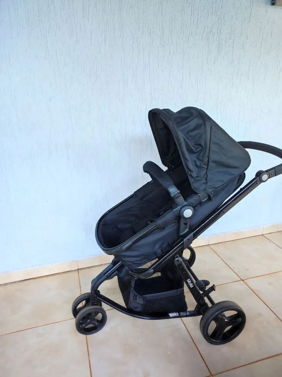 Carrinho de bebê e Bebê Conforto Mobi Safety 1st Preto