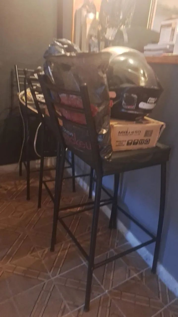 3 Banquetas em ótimo estado.  - Foto 3