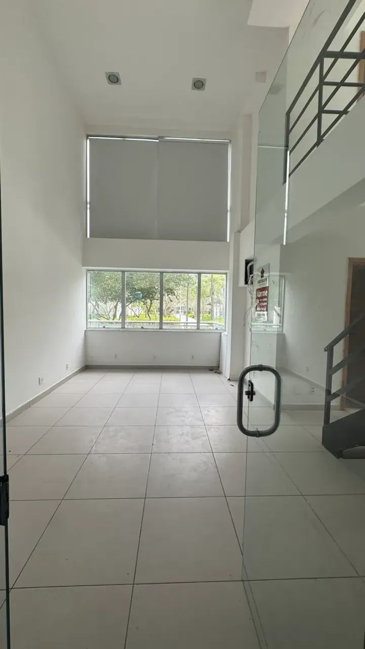 SALA COMERCIAL TRIPLEX  99m², 3 pav.  Barra da Tijuca - Rio de Janeiro - RJ