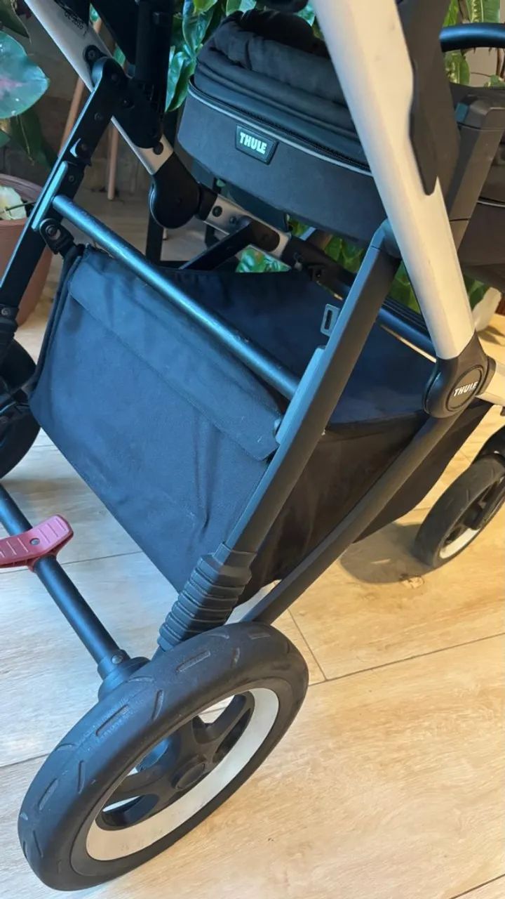 Carrinho Thule Sleek DUPLO - perfeito para GÊMEOS ou crianças de idades próximas - Foto 3