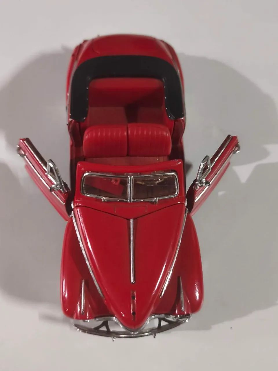 Carro miniatura Chevrolet 1941 escala 1:24 - Foto 2