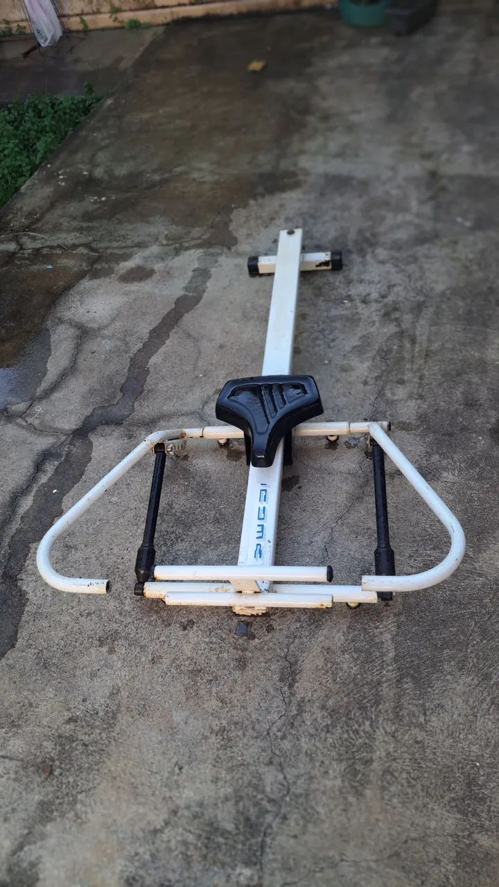 Máquina de remo usada - Foto 2