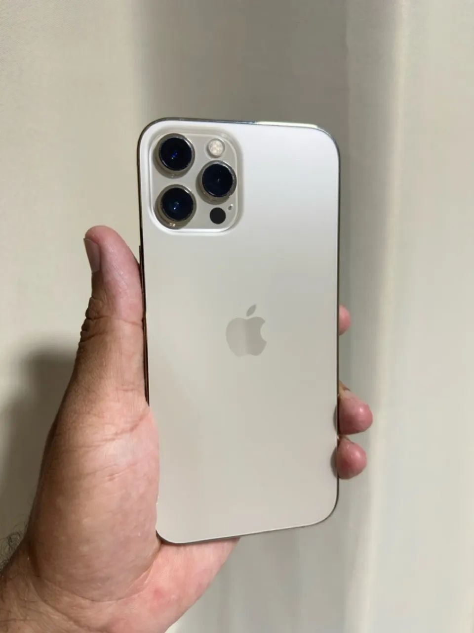 iPhone 12 Pro Max 256gb - Celulares e Smartphones - Barro Duro