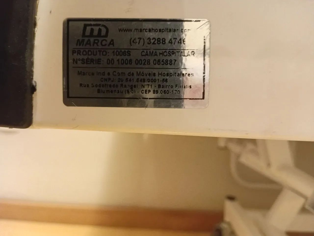 Vendo cama hospitalar com pouco tempo de uso  - Foto 3