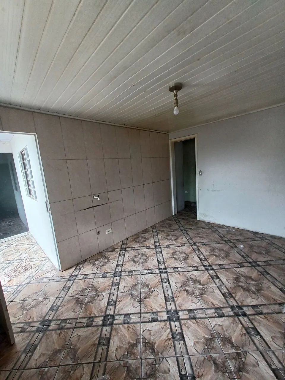 Aluga-se casa no xaxim - Foto 2