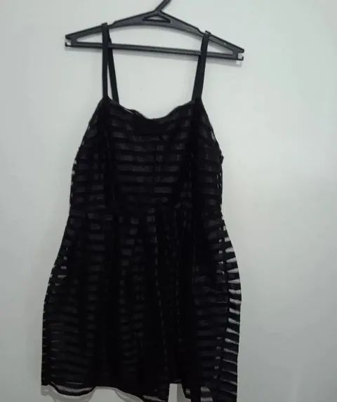 Vestido preto H&M