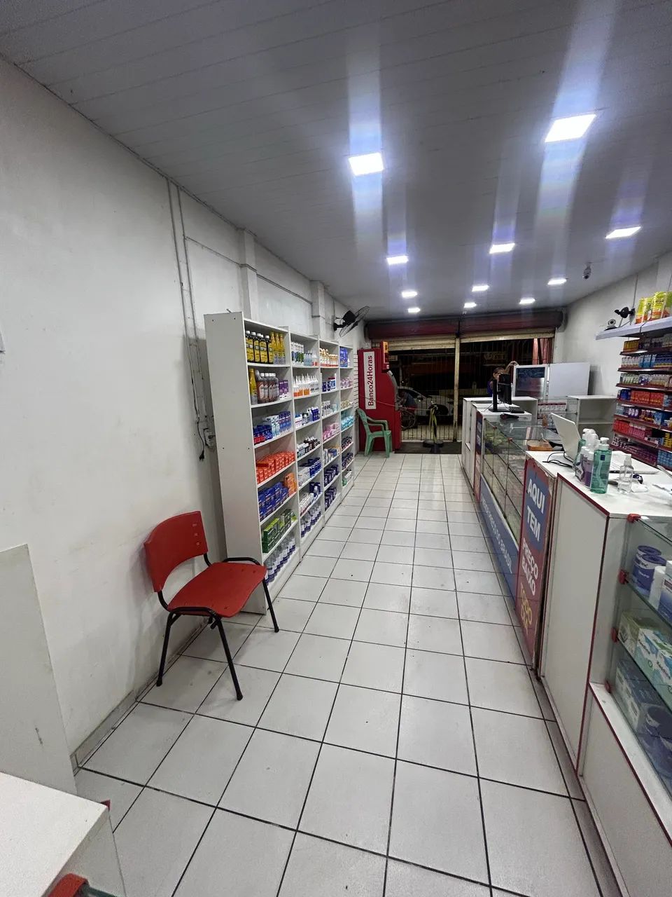 Vendo farmácia funcionando