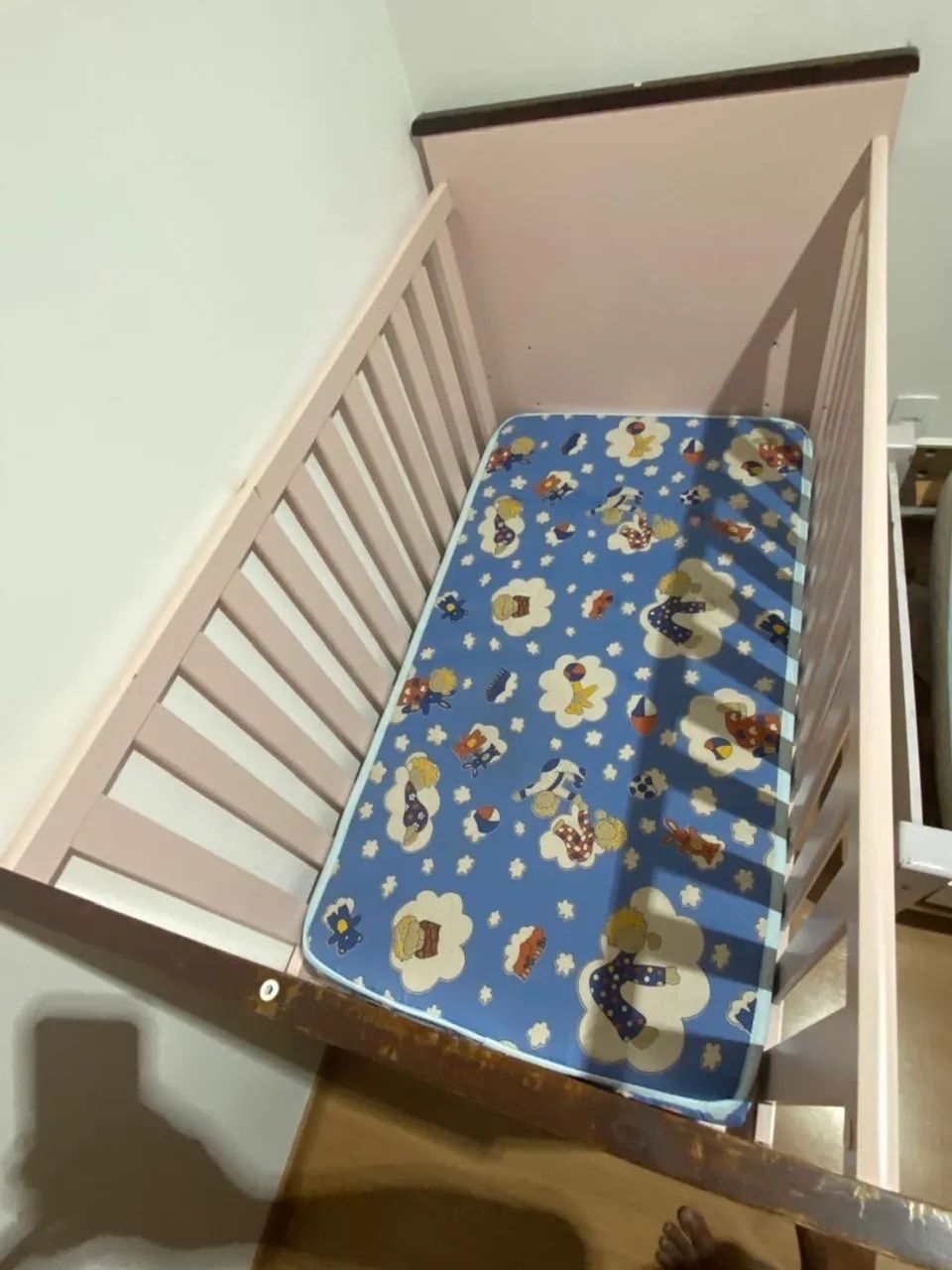 Berço para bebê em excelente estado! - Foto 3