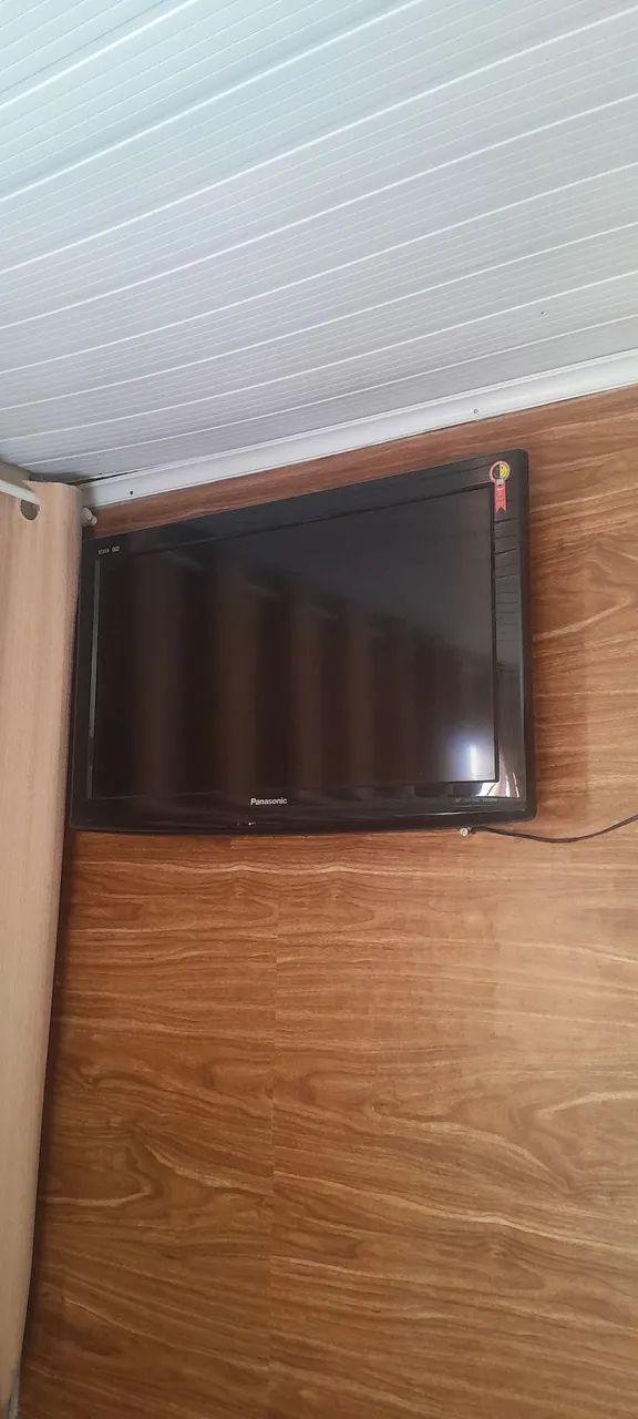 Vendo TV 32 . Funciona perfeitamente. Vendendo porque comprei outra. OBS. NÃO É SMART - Foto 2