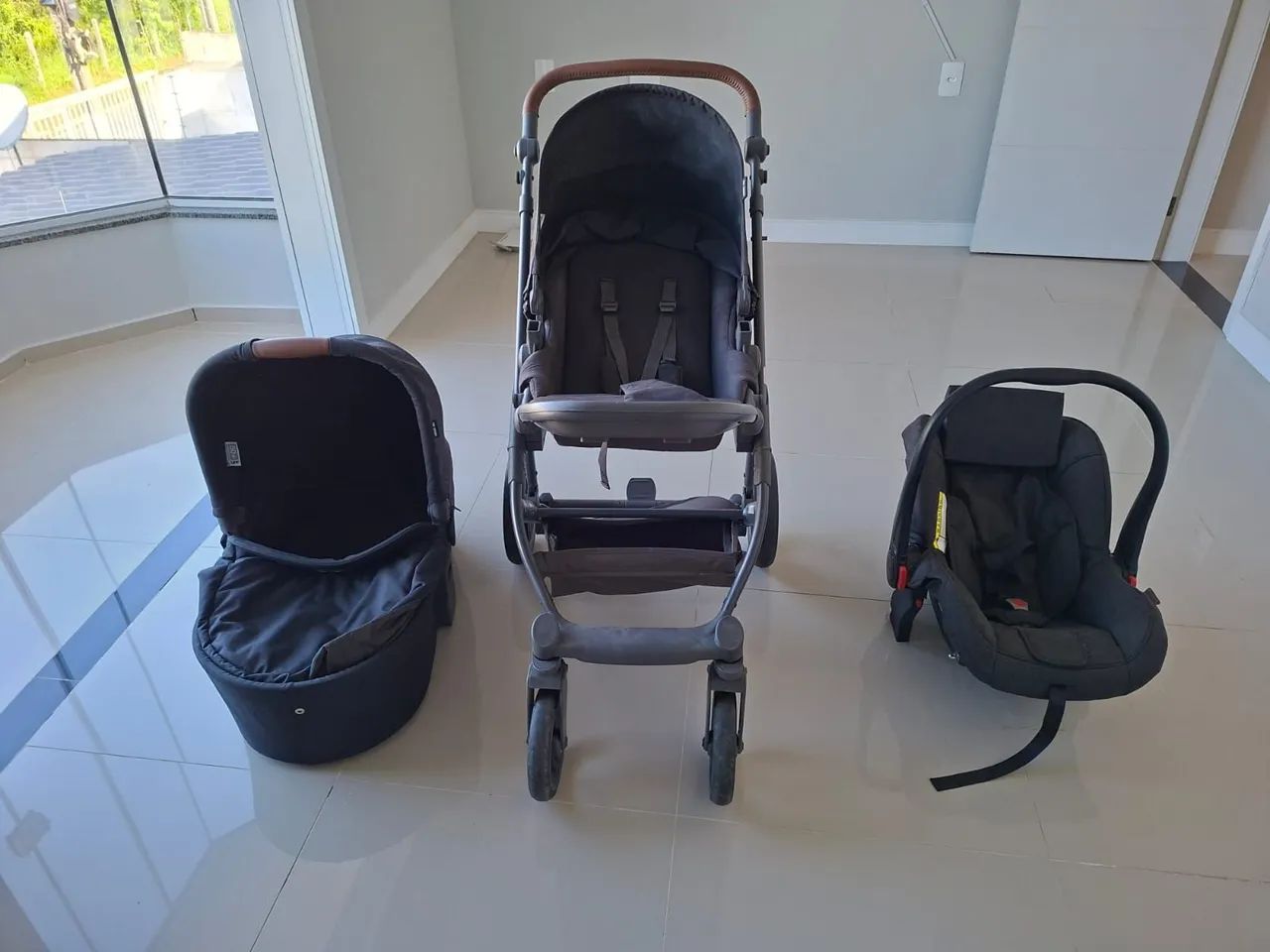 Carrinho com Moisés e bebê conforto  - Foto 5