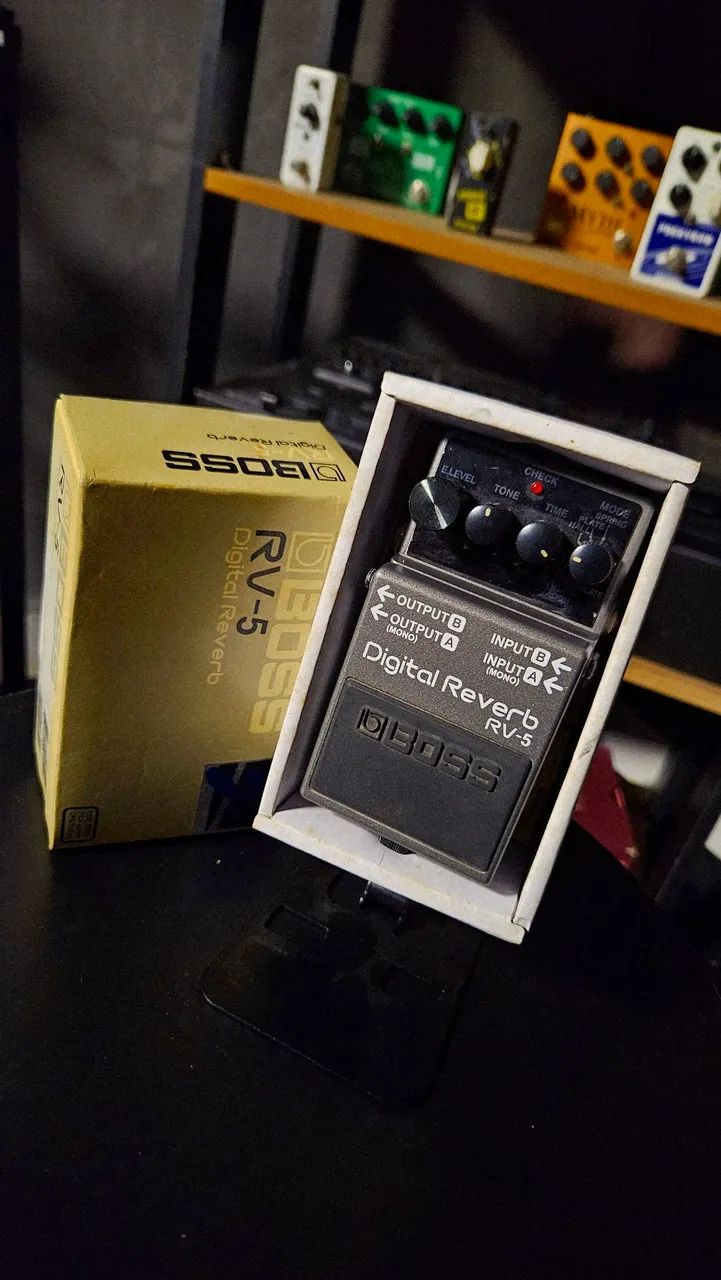 ギター BOSS Digital Reverb RV-5 Pedal Boss Rv5 Digital Reverb | MercadoLivre