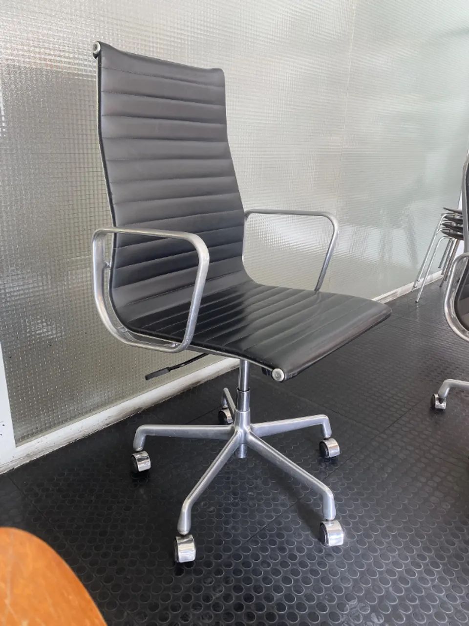Eames executiva - Foto 3
