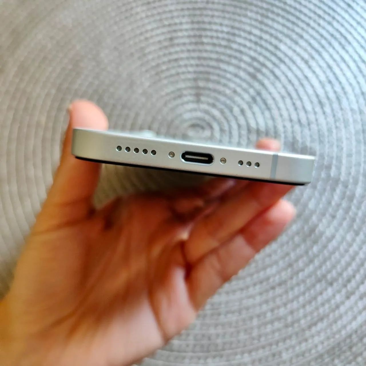 IPhone 16e 128GB - Excelente Estado - Foto 5