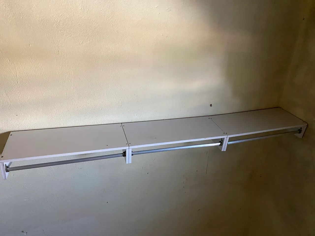  Vendo arara de roupas  - Foto 2