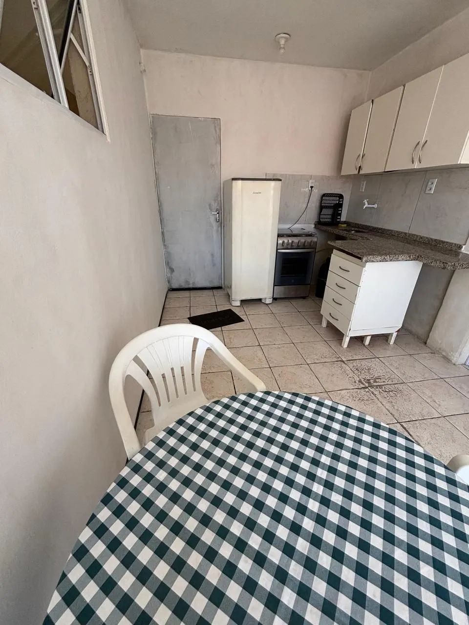Apartamento mobiliado de 1 suite próximo BNB e Canaã
