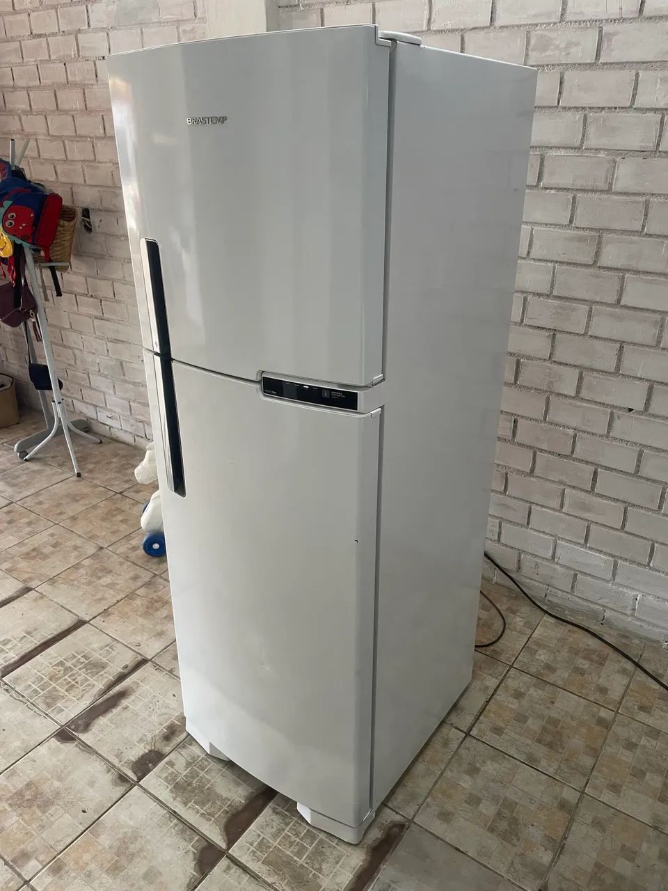 Vendo geladeira Brastemp duplex fros fre 110 vts funcionando perfeitamente  - Foto 3